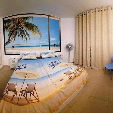 Blue Bay Paradise - Beach Front Apartment With Sea View Playa Paraiso  Buitenkant foto