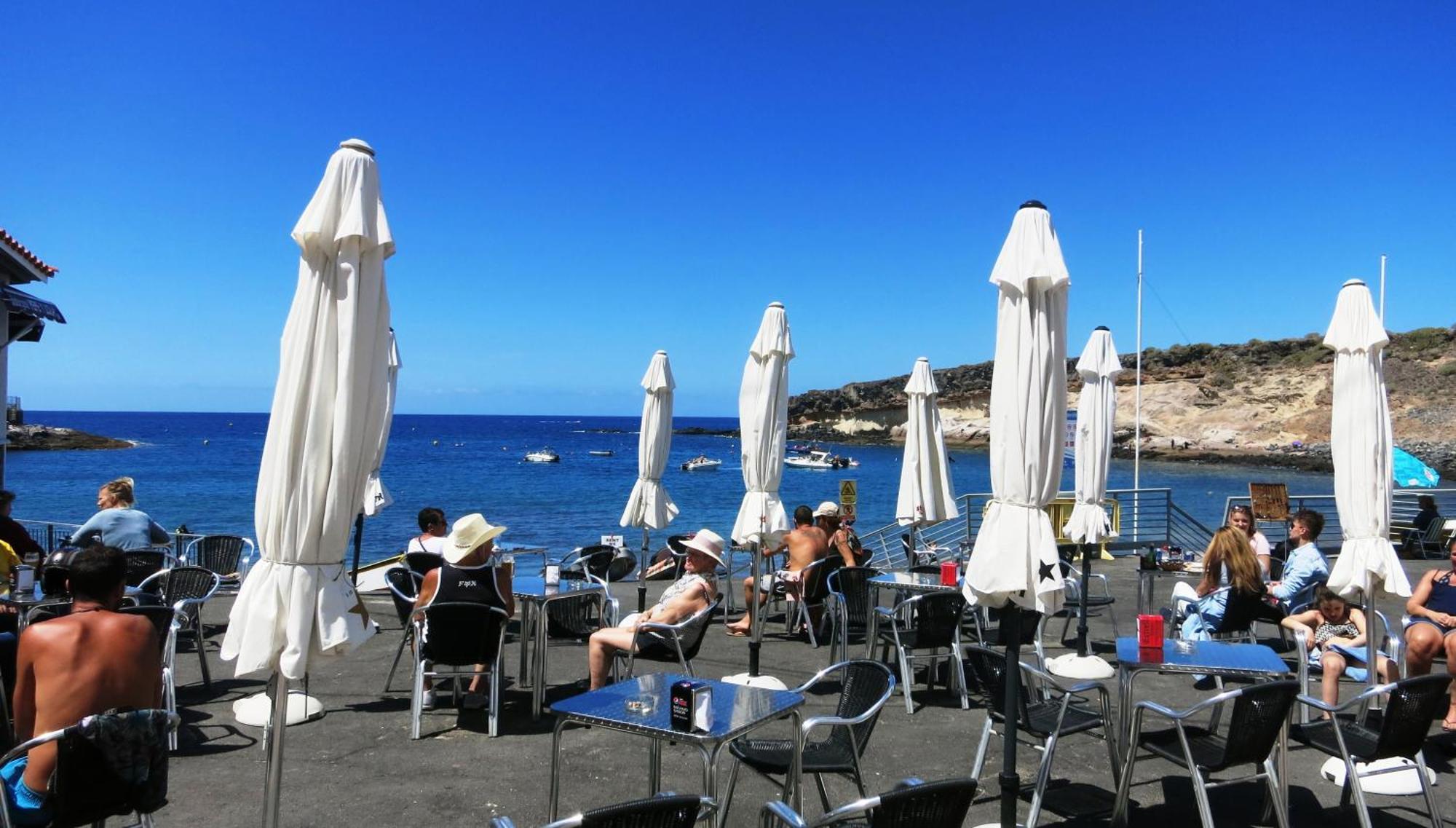 Blue Bay Paradise - Beach Front Apartment With Sea View Playa Paraiso  Buitenkant foto